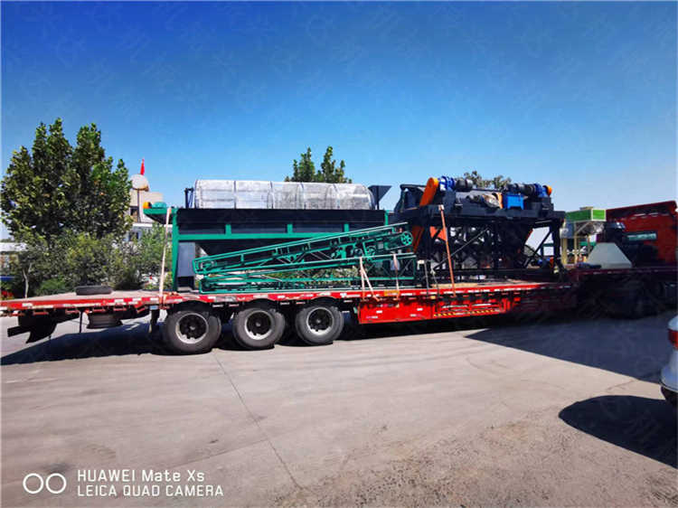 牛糞原料加工有機(jī)肥生產(chǎn)線成套設(shè)備使用工藝