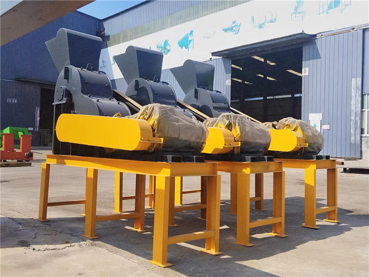 甘蔗渣細(xì)料破碎機(jī) 牛糞發(fā)酵生產(chǎn)后打碎設(shè)備 淀粉渣有機(jī)肥雙級(jí)粉碎機(jī) 無(wú)篩底不堵塞