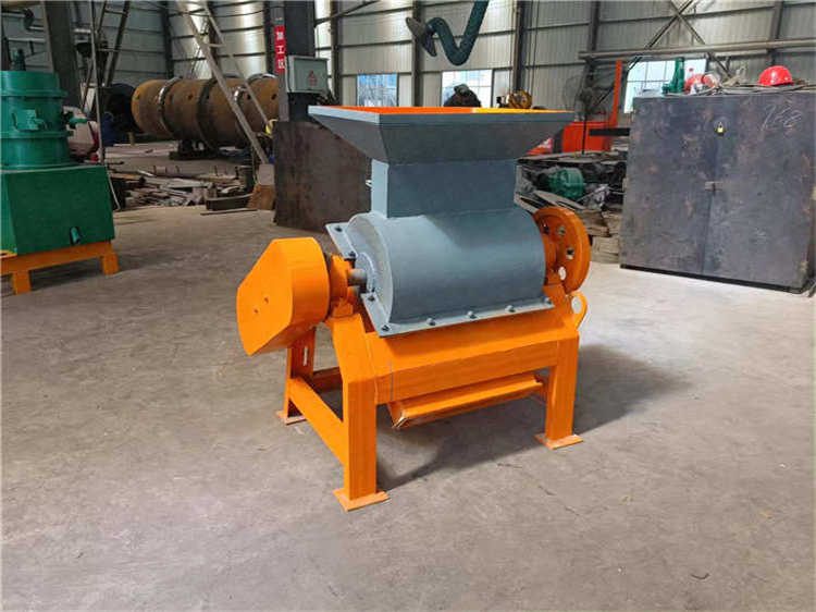 尿素顆粒粉碎機(jī)復(fù)合肥尿素一銨物料粉碎設(shè)備 籠式對撞式破碎設(shè)備